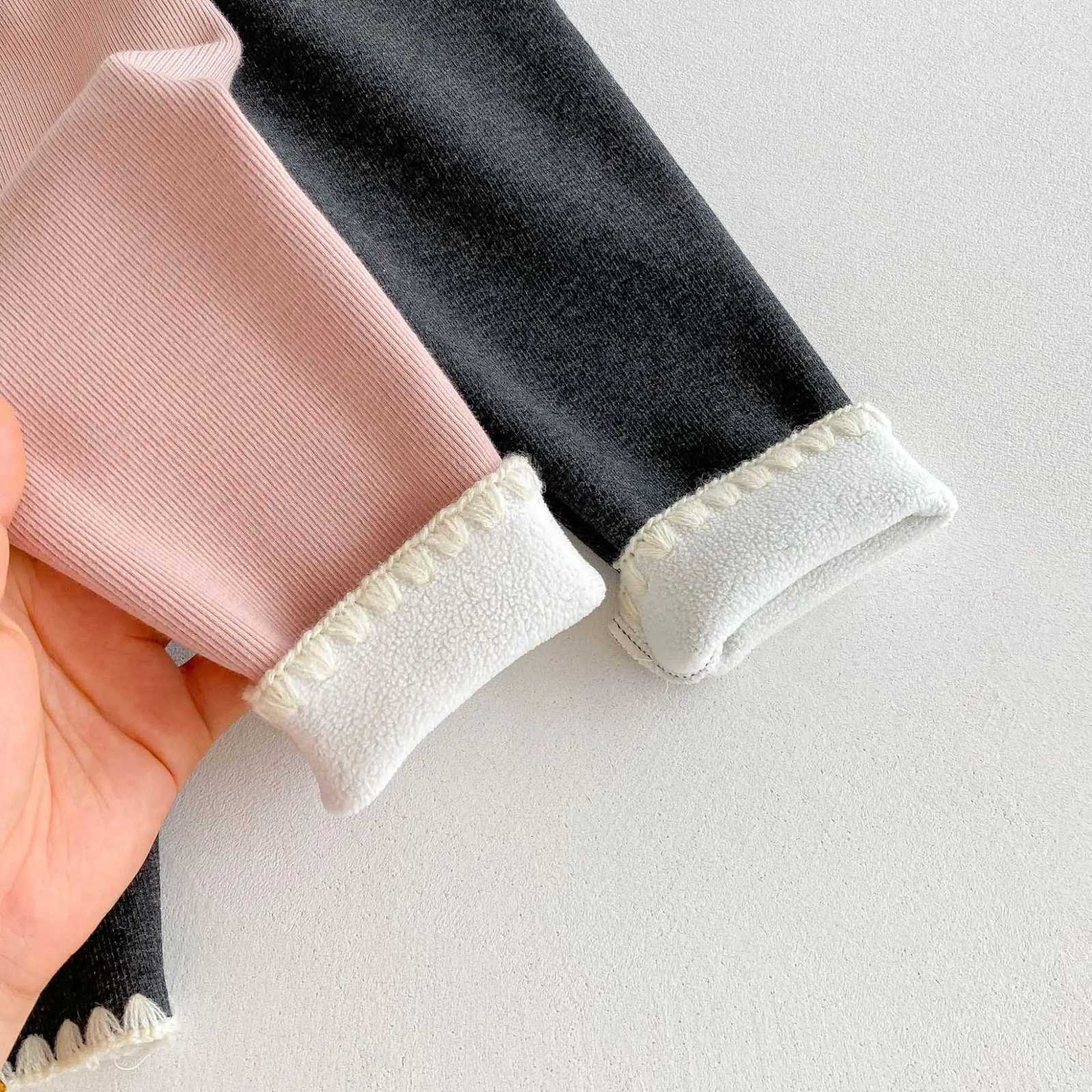 2025 Winter Korean Kids Girls Ribbed Knit Leggings FleeceLined Thermal Pants Elastic Waist Toddler Warm Baby Pants 012 YearsT251024