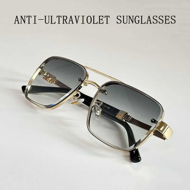 2025 New Square Sunglass Men Luxury Vacation Sunglasses Women Vintage Fashion Glasses Retro Shades Gafas De Sol Hombre ZonnebrilT251024