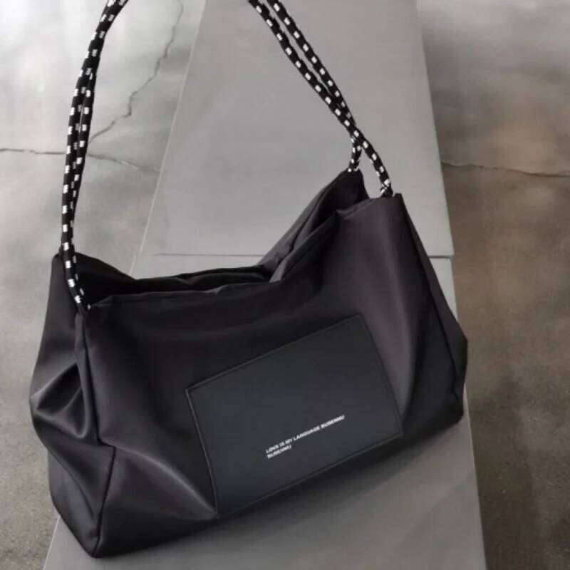 Trendy High-Capacity Simple Japanese Gym Bag Vintage All Match Y2k Aesthetic Women's Handbags Korean Casual Sports Shoulder Bags