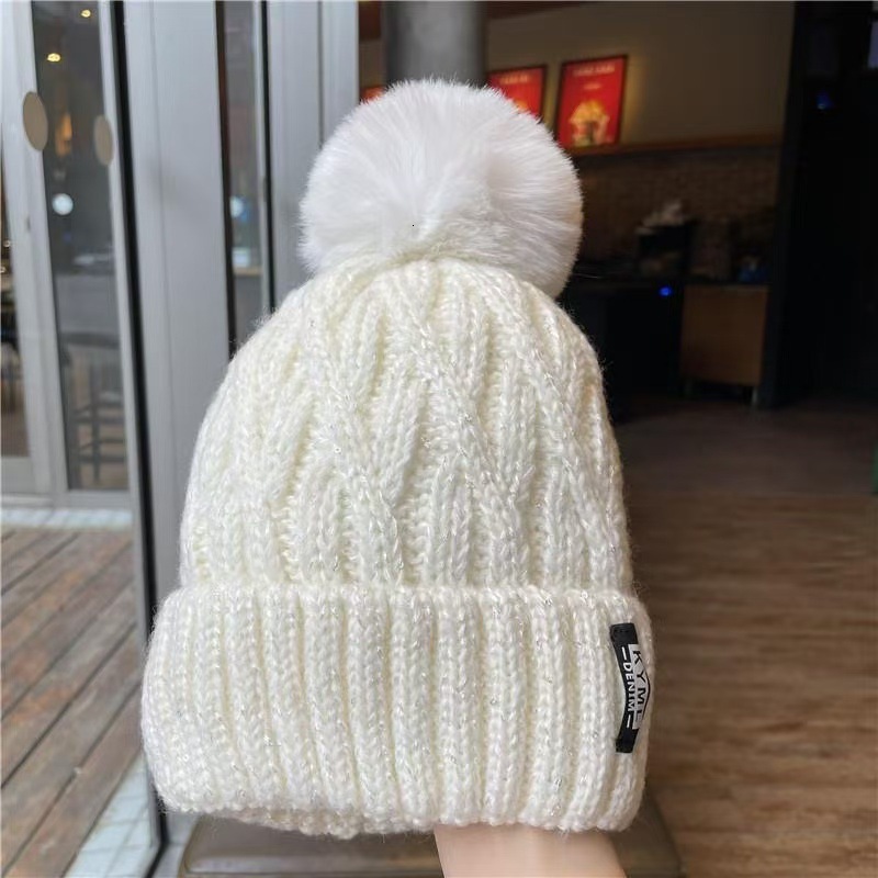 New Korean Style Sequin Hat Women, Thickened Warm for Autumn and Winter, Cute Pom-Pom Versatile Knitted Hat, Trendy