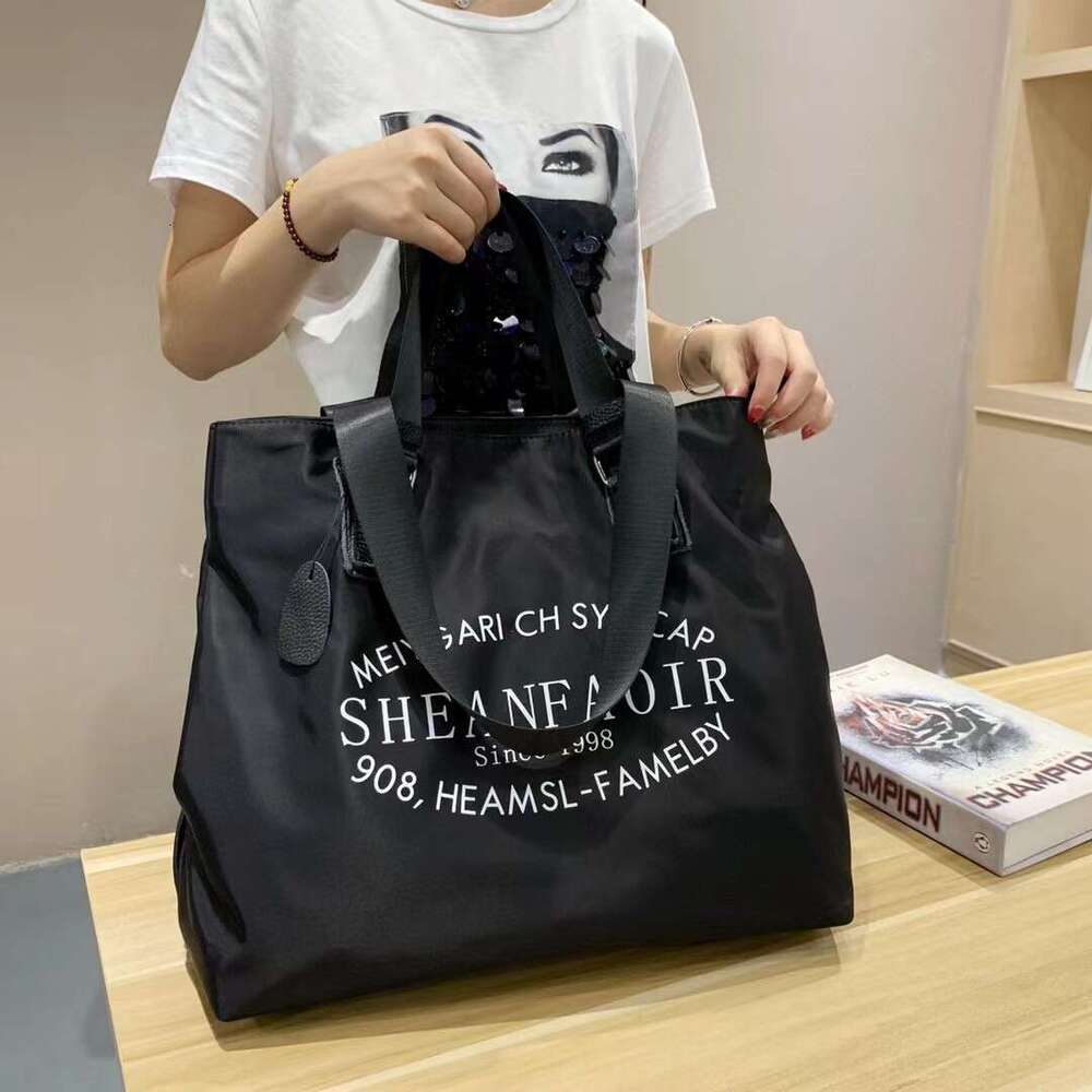 Korean Style New Single Shoulder Nylon Handbag Crossbody Casual Large Simple Tote Versatile Fashion Women S Bag Trendy High Quality High Quality