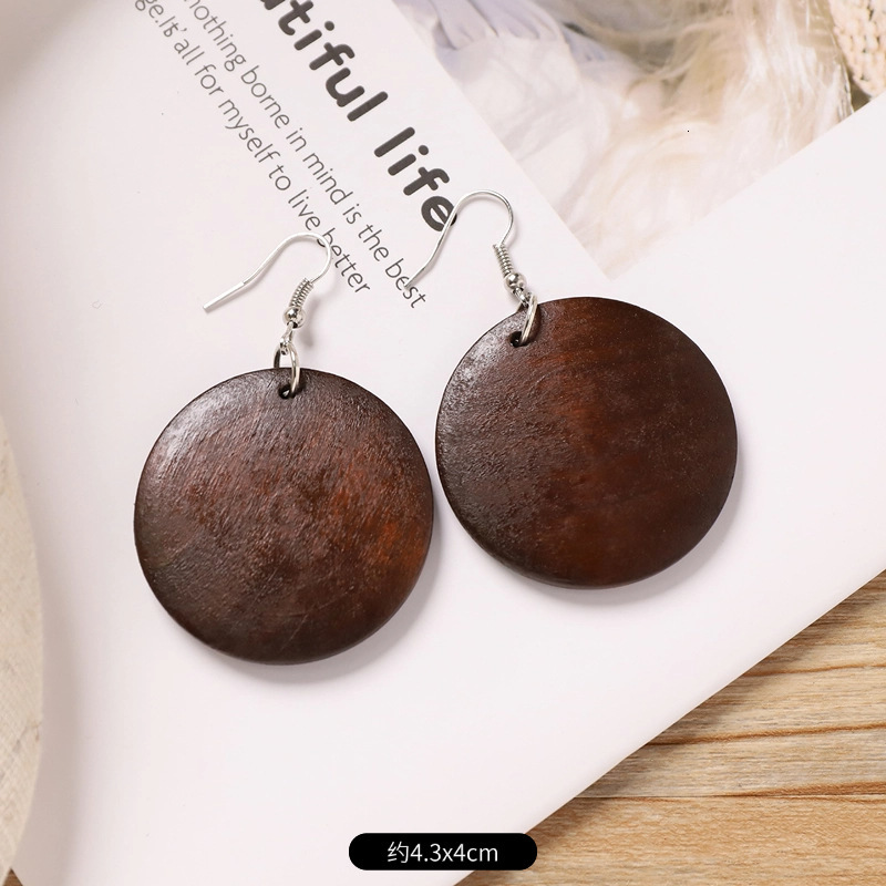 Designer earrings Autumn Winter Vintage Wooden Earrings Niche Design Exaggerated Vacation Drop Earrings for Women free shipping diamond earrings