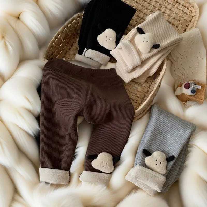 Thickened Fleece Bear Patterned Girls Base Layer Pants Winter Warm Trousers Outerwear for Babies Soft Cozy LeggingsT251024