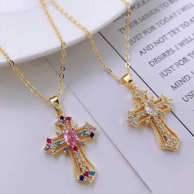 Men Women Hip Hop Zircon Cross Shiny Pendant Stainl Steel Necklace Charm Bling Exquisite Necklaces Jewelry Fashion GiftsXJ251024
