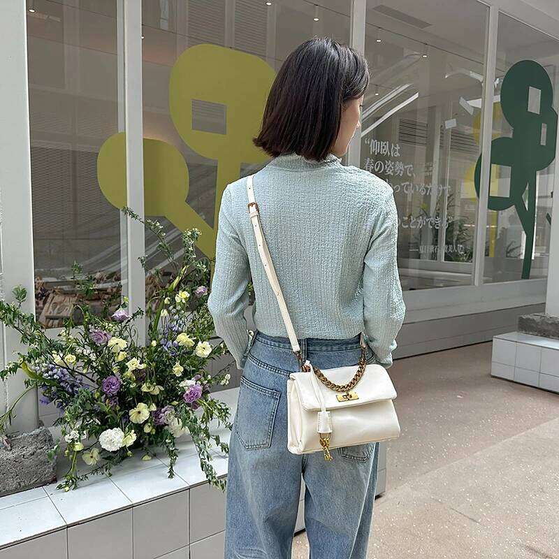 Designer bag Designer Look Women's Shoulder Bag: Elegant Leather Handbag With Adjustable Crossbody Strap, Style Ladies