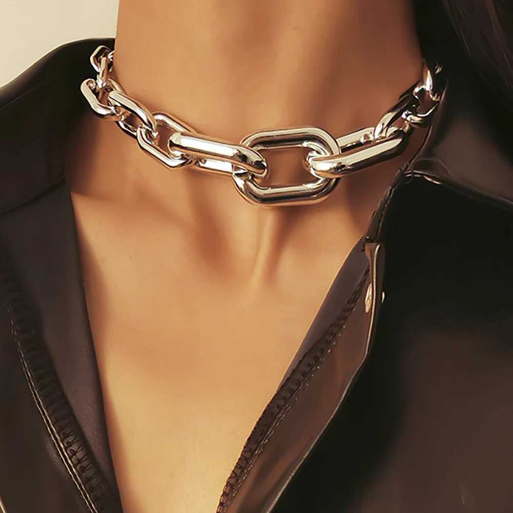 Punk Gold Color Acrylic Clavicle Necklace Women Simple Hip Hop Thick Chain Asymmetric Necklaces Girls Fashion Party JewelryXJ251024