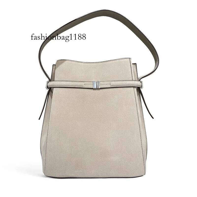 Light Fashion High-quality Top Layer Cowhide Bucket Shaped Shoulder Personalized High-end Feeling, Diagonal Cross Bag