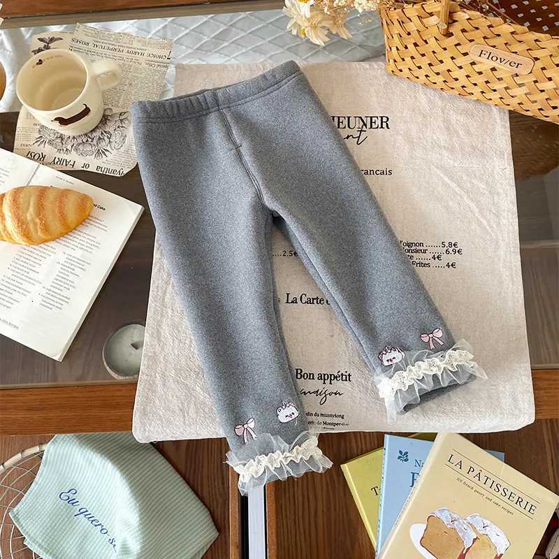 Baby Girls Gray Velvet Leggings Autumn Winter New Infant Girls Cartoon Printed Lace Splicing Slim Warm Trousers 06Years OldT251024