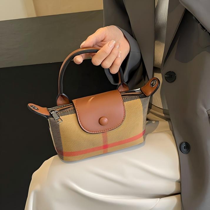 Designer bag 2025 new fashionable mini casual small square bag vintage check plaid tartan cross body bag for women