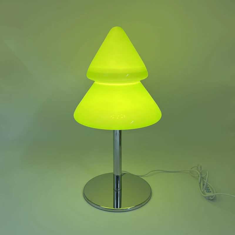 Table lamp atmosphere lamp bedside lamp decoration Christmas holiday Retro Little Red Riding Hood creative silent ancient bedroo C251115