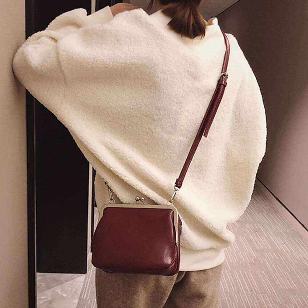 Women Solid Color Sling PU Leather Casual Crossbody Kiss Lock Retro Work Date Party Shoulder Bag