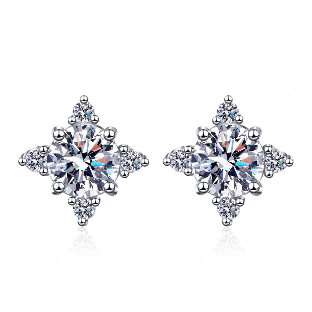 DHCollections-- Sterling Sier for Women Lucky Clover Moissanite Earrings Plated with PT950 Gold