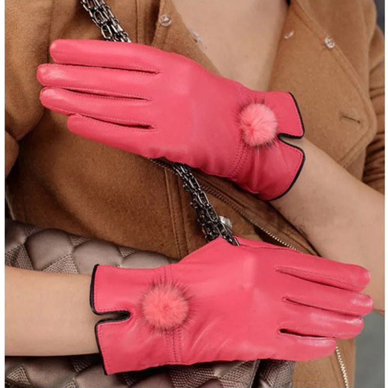 Genuine Leather Glove Women Warm Fashhion Winter Ladies Hand Warmer Gloves With Natural Mink Fur Ball Glove With Finger 251023
