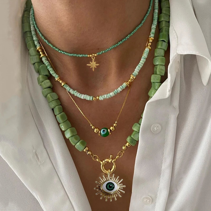 The latest Small Fresh Green Stone Beaded Necklace Copper Alloy Bigeville Eye Pendant Decoration Women Gilrs Birthday Gift 251016