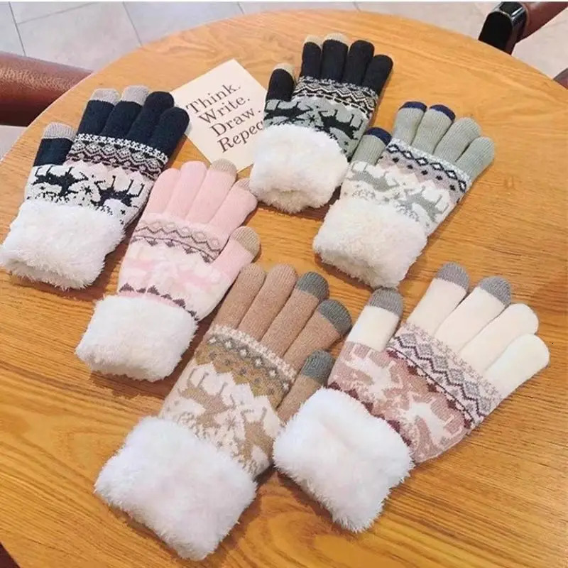 Christmas Winter Thick Cashmere Gloves Deer Knit Plush Warm Mittens Full Finger Skiing Gloves Touch Screen Plush Xmas Gloves 251023