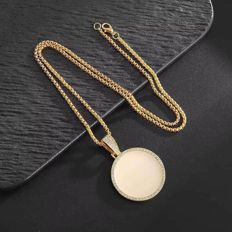 Hip hop jewelry bracelet necklace Picture Wing Moissanite Hip-Hop Pendant Round Photo Necklace Gift