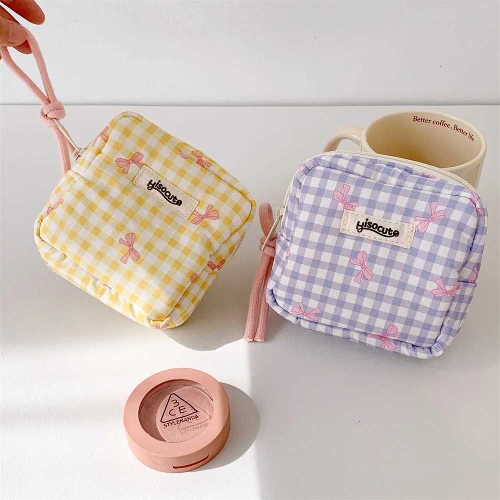Korean Version Mini Makeup Pouch for Travel Lipstick Envelope Portable Cosmetic Jewelry Storage Bag ChristmasBirthday Gift IdeaT251024