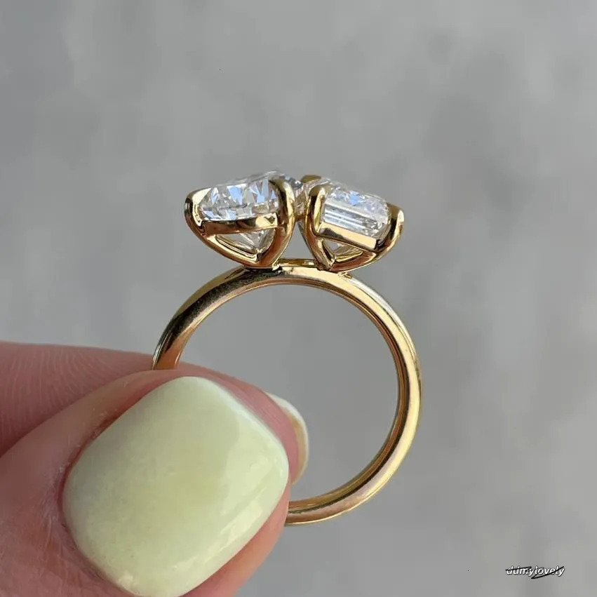 2025 Emerald And Pear Cut Graceful Dia Engagement 14K/ Yellow Gold Wedding Ring Toi Et Moi Style Ddmylovely
