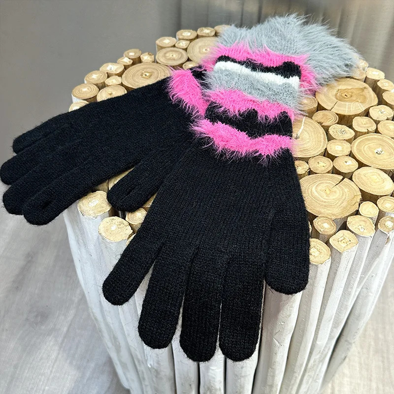 Autumn and Winter Warm Mink Fur Mens and Womens Color Striped Touch Screen Knitted Gloves with Exposed Fingers 251023