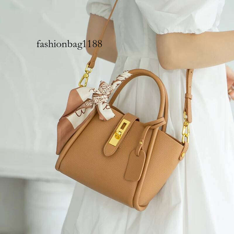 Women's Natural Cow Genuine Leather Shoulder Bag Female High Quality Designer Handbags Ladies Fashion Tote Crossbody Bags