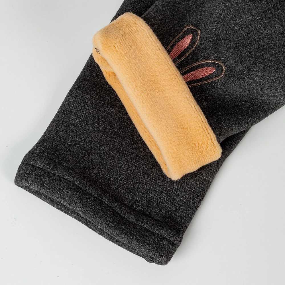 Autumn And Winter Girls Warm Leggings Cute Cartoon Pants Cotton Velvet Elastic Waist Fashionable 28 Year Old Girls PantsT251024