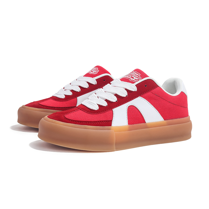 2025 New Design Men's Casual And Fashionable Board Shoes Outdoor Sports Shoes Luxurious, Versatile And Comfortable Thick Flat Shoes White Casual 