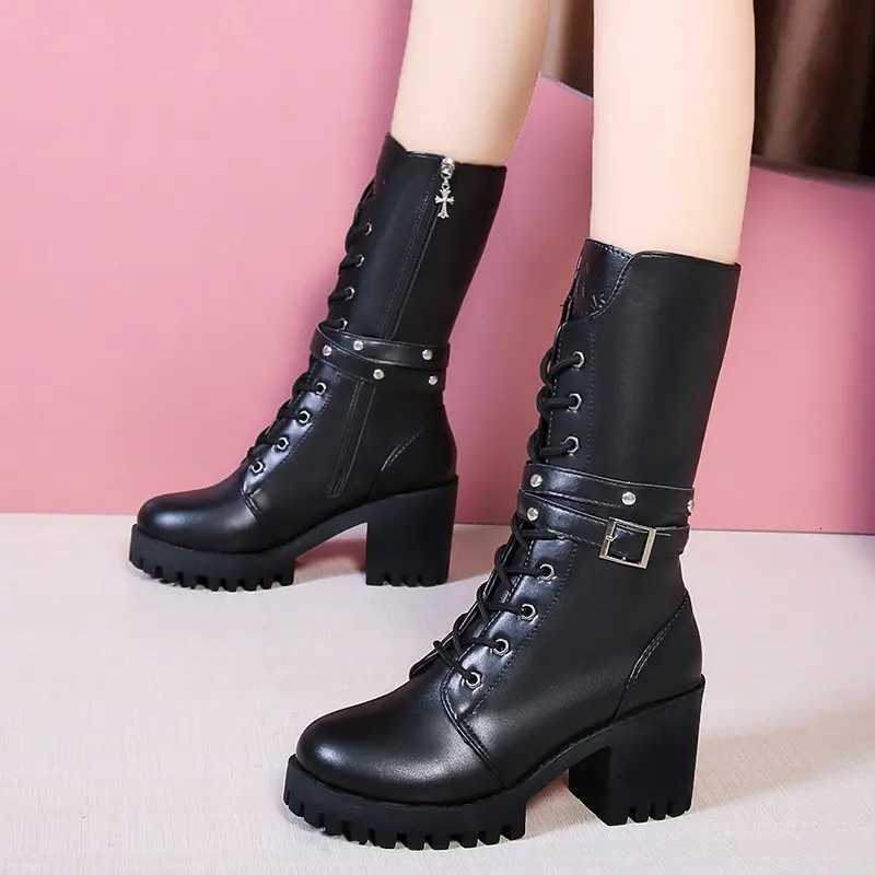 Winter New Solid Color Thick Sole Increase Buckle Design Model Boots Round Head Square Heel Nonslip Womens Midcalf Boots W251024