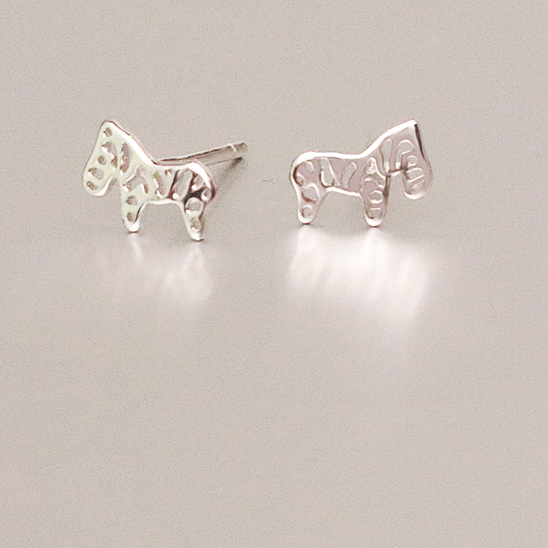 Designer earrings Luxury earrings Zircon 999 silver pony cute unicorn animal shaped earrings niche high-end fashion earrings gold earrings free shippi