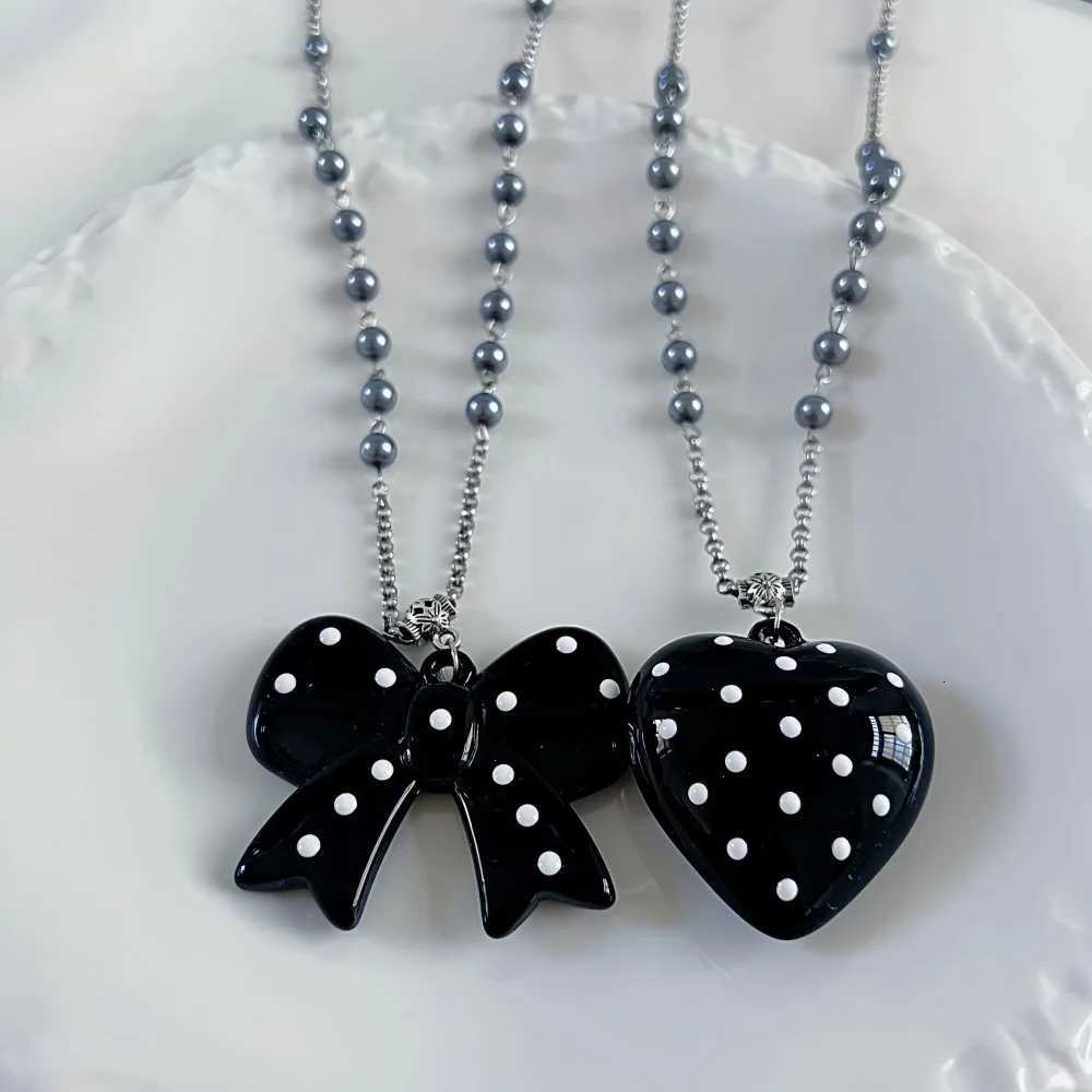 Retro Black Polka Dots Bows Pendant Necklace Kpop Long Beads Chain Sweater Chain Necklace For Women Fashion JewelryXJ251024