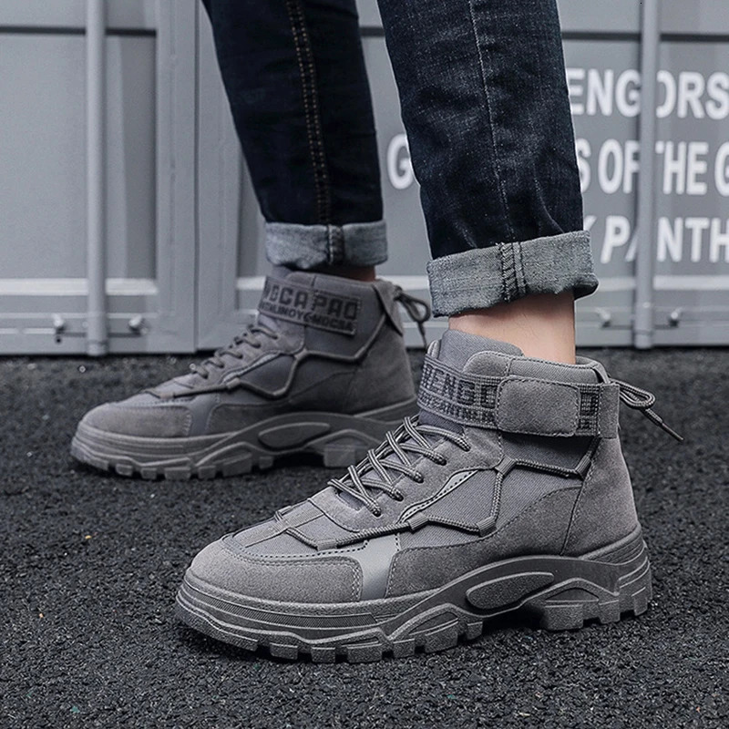 Oulylan Men Tactical Combat Boots Men Thick Sole Ankle Boots Outdoor Hiking Shoes Light Nonslip Men Desert Working Footwear 251021