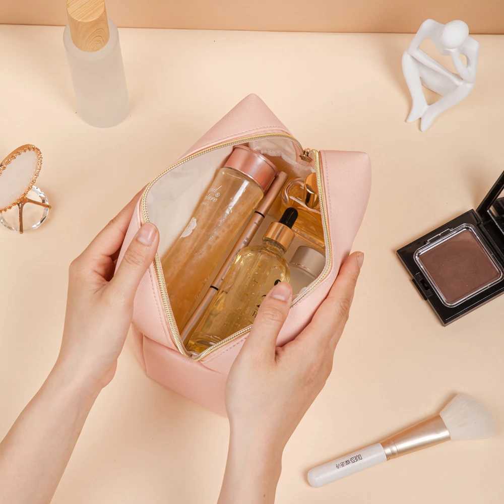 1pcs PU Leather Portable Toiletry Bags Waterproof Travel Make Up Bags for Women Small Medium Large Cosmetic Organizer BagsT251024