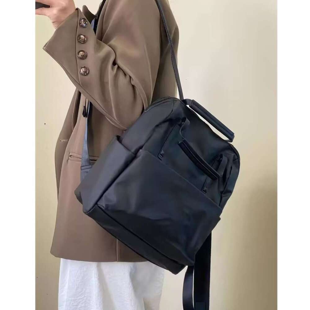 Waterproof Nylon New Trendy Travel Backpack Fashion Versatile Handheld Lightweight Commuter School Bag For Women High Quality