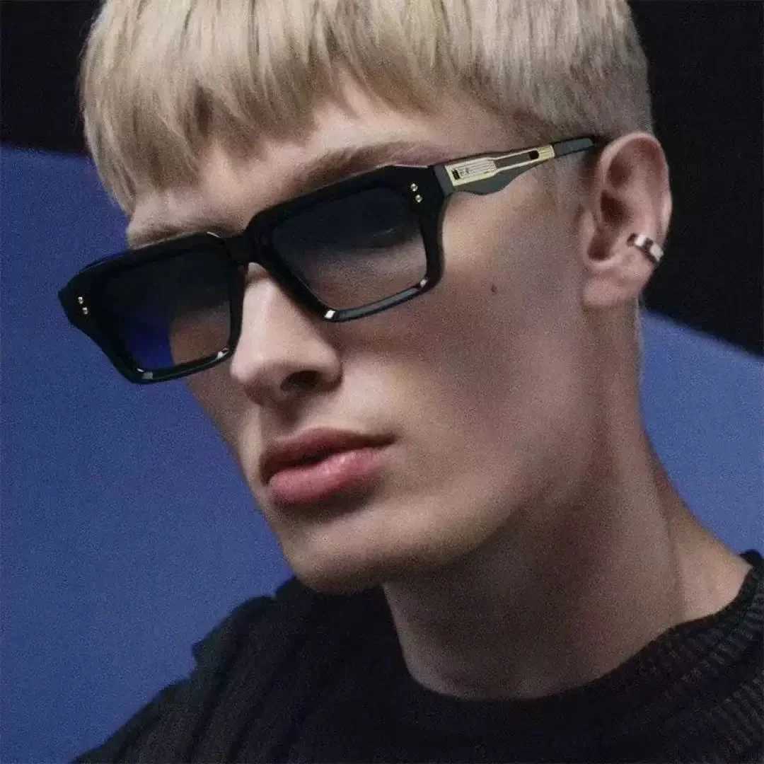 Classic Rivet Square Sunglasses Women For Men 2025 Vintage Sun Glasses Punk Popular Outdoor Driving Luxury Brand Designer ShadesT251024