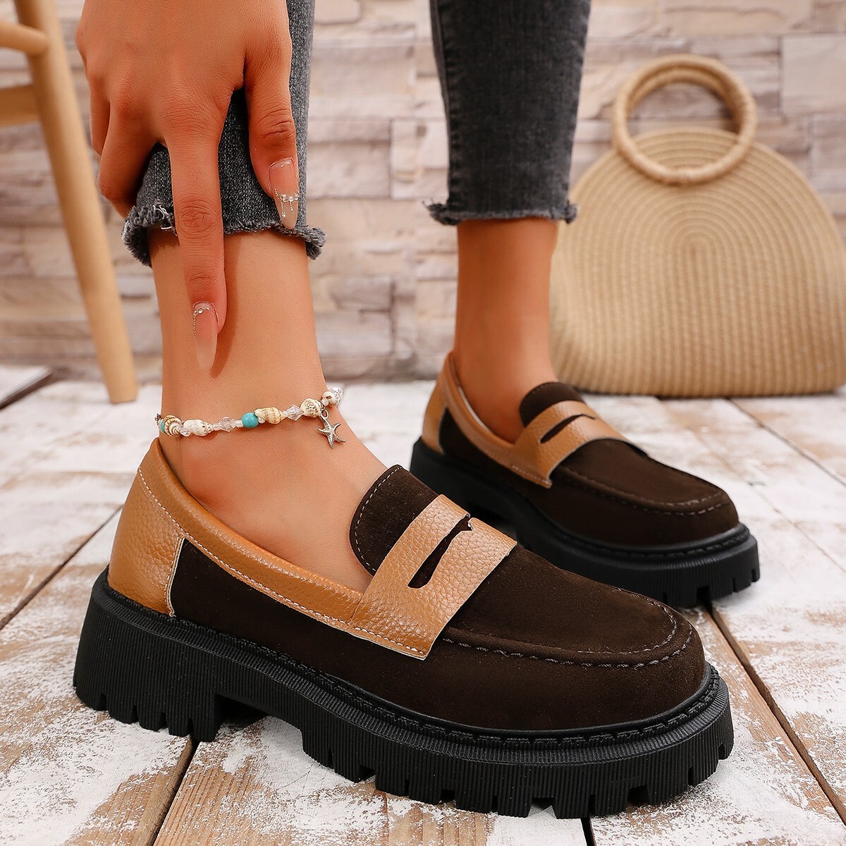 Loafers 2025 Spring and Autumn New Round Toe Low Heel Slip-On Small Leather Shoes for Women ddmythur