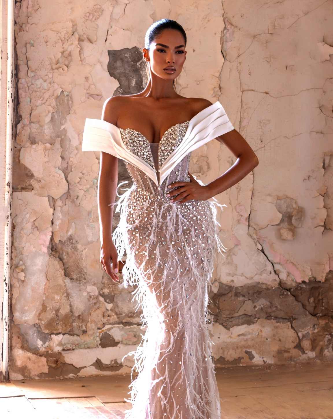 Modern Mermaid Prom Dress Sleeveless Prom Gowns Off Shoulder Beads Feather Sexy Evening Dress vestidos de novia Size Customized Special Occasion Dress