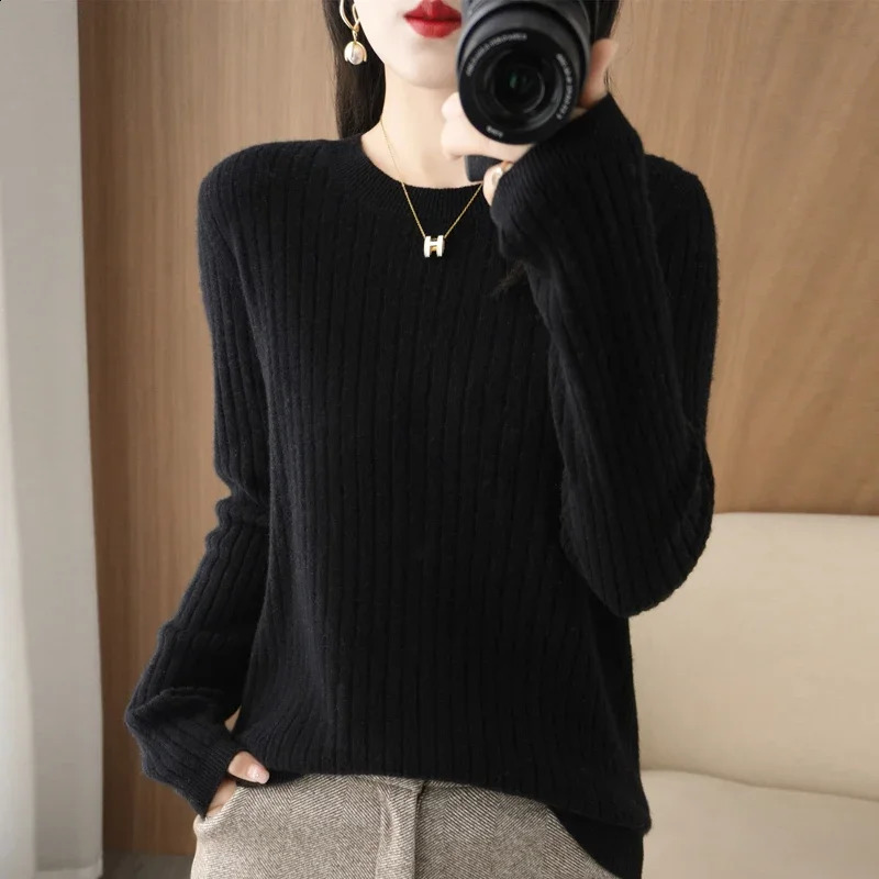 2025 Women Sweaters Autumn Winter Long Sleeve Pullovers Oneck Stripe Warm Pullover Korean Fashion Bottoming Shirts Loose Jumper 251023