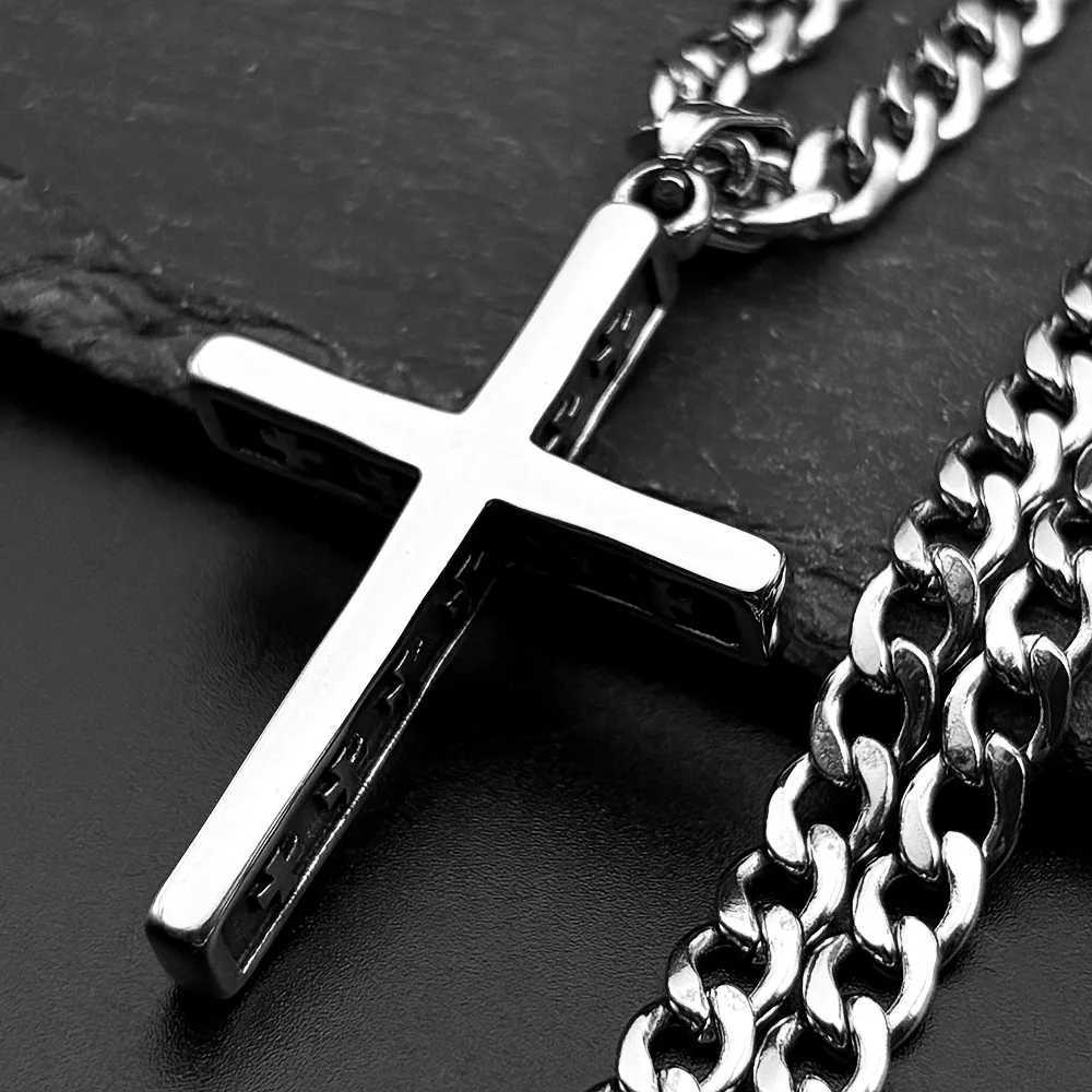 HNSP 316L Stainl Steel 3D Cross Pendant Chain Necklace For Men Religious Jewelry AccoriesXJ251024