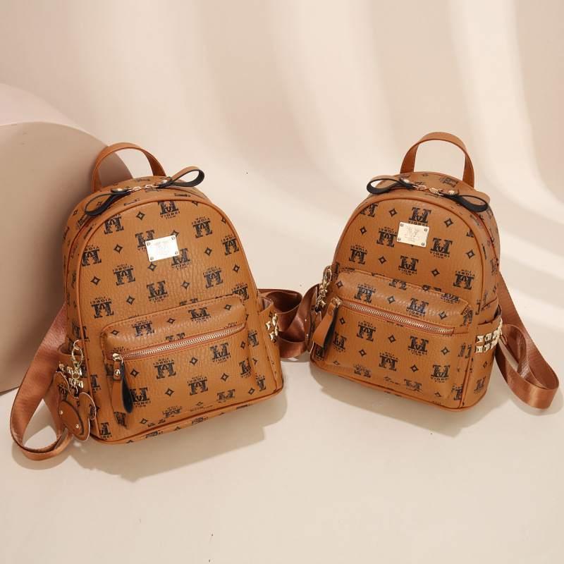 New hot selling women's backpacks, fashionable mommy bags, little girls' backpacks, girls' travel backpacks