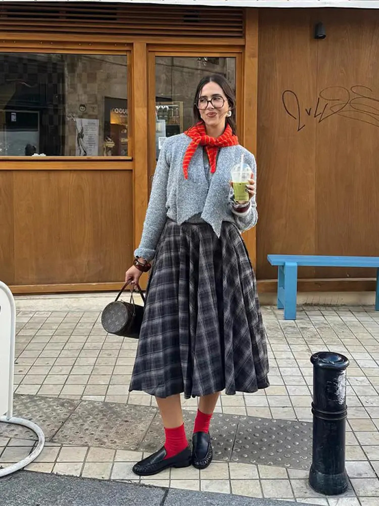 GrayBrown Plaid ALine Midi Skirt High Waist Pleated Autumn Fashion Retro Women Bottoms Preppy Causal Elegant Lady 251017