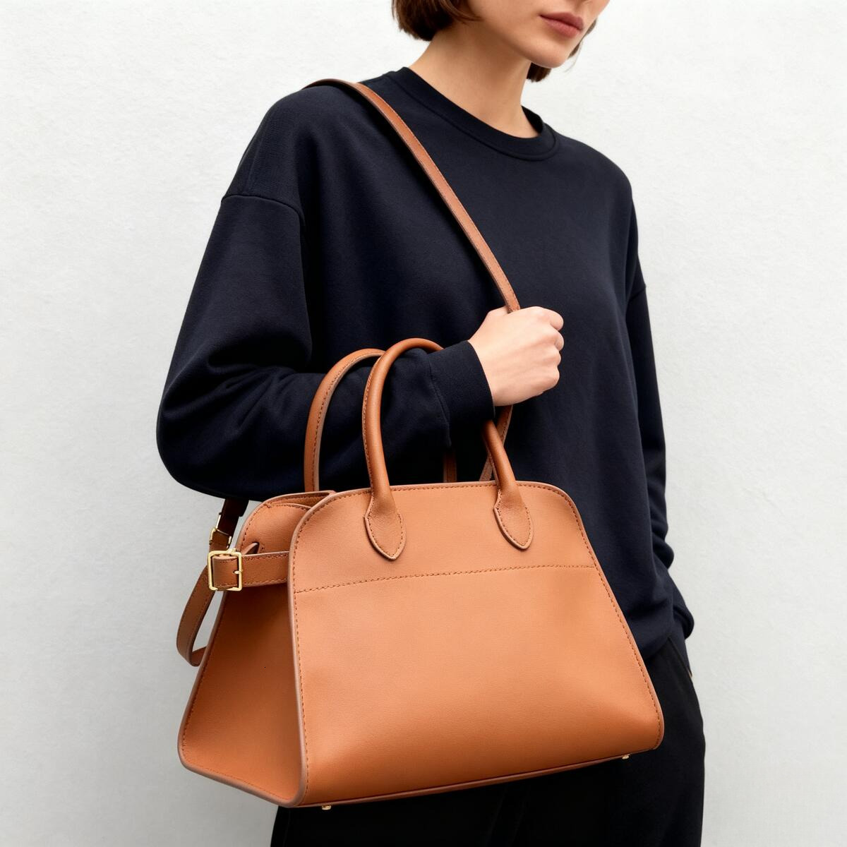 Designer High Quality Women's Crossbody Bag Bestseller Women's High end Handbag Shoulder Bag Large Capacity Simple Style Multi functional Bag