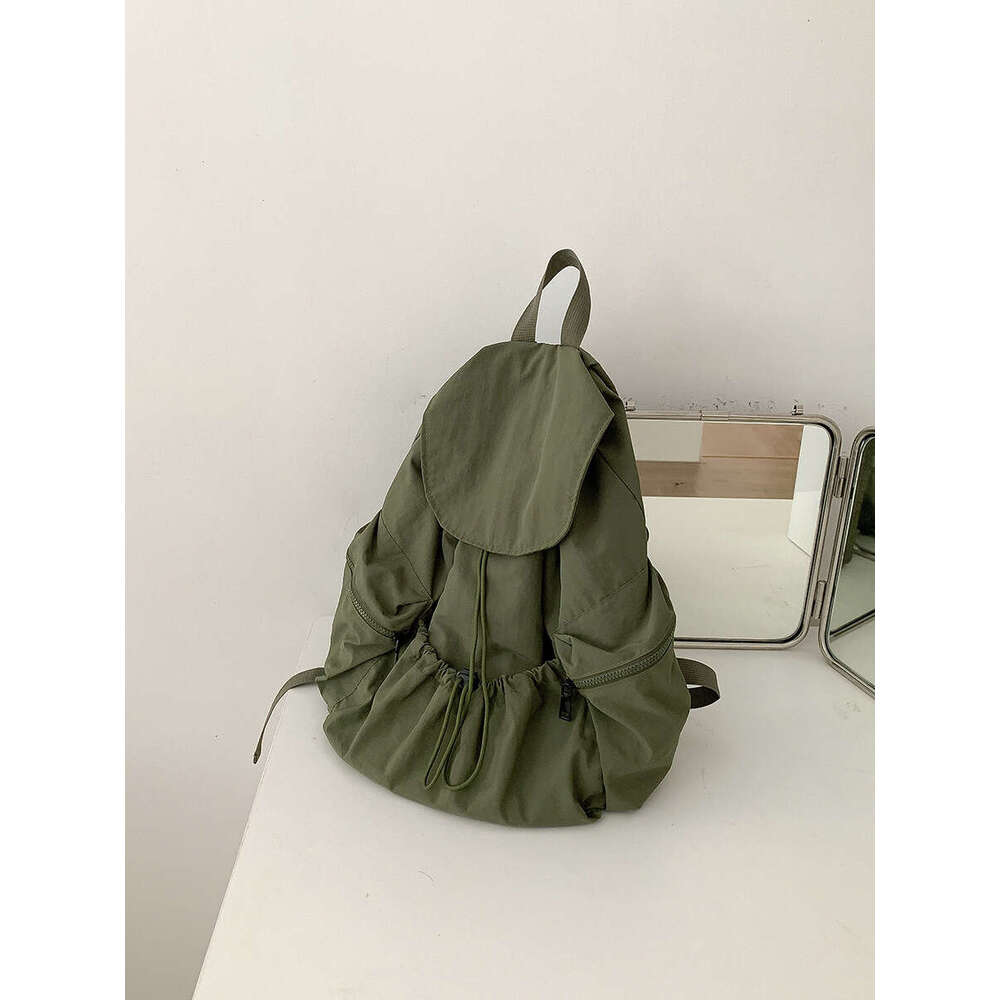 New Pleated Drawstring Nylon Women, Niche Trendy Large Capacity Flip Cover Student Backpack For Girls B5