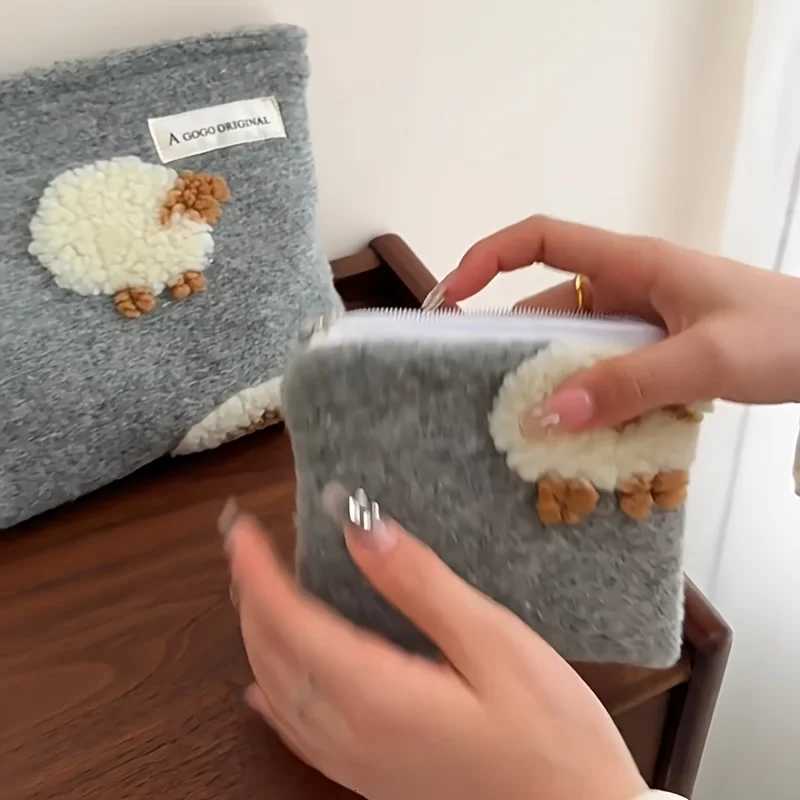 Cute Small Sheep Plush Cosmetic Bag Makeup Organizer Lambswool Pouch Pencil Case Bags Travel Coin Purse Household StorageT251024