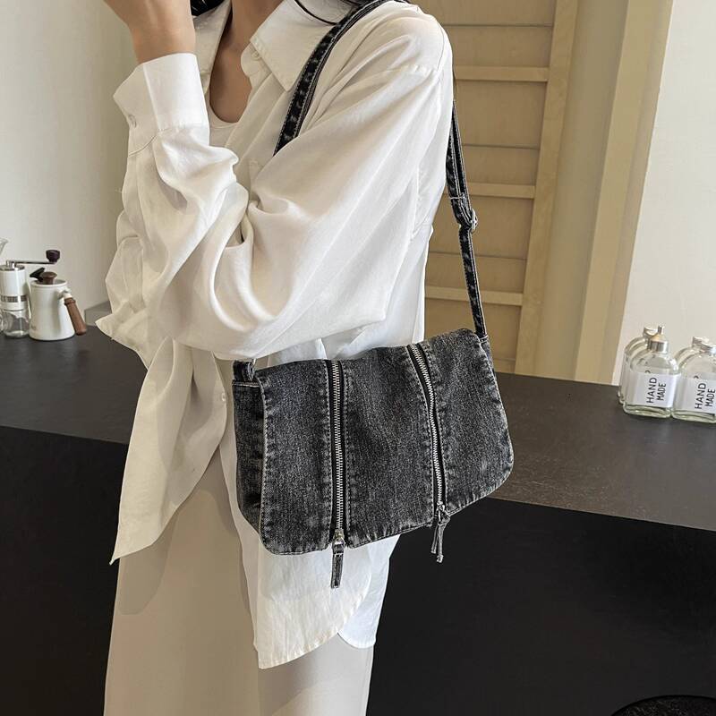Small for Women Trendy 2025 New Fashion Large Capacity Shoulder High-end Versatile Lightweight Denim Crossbody Bag