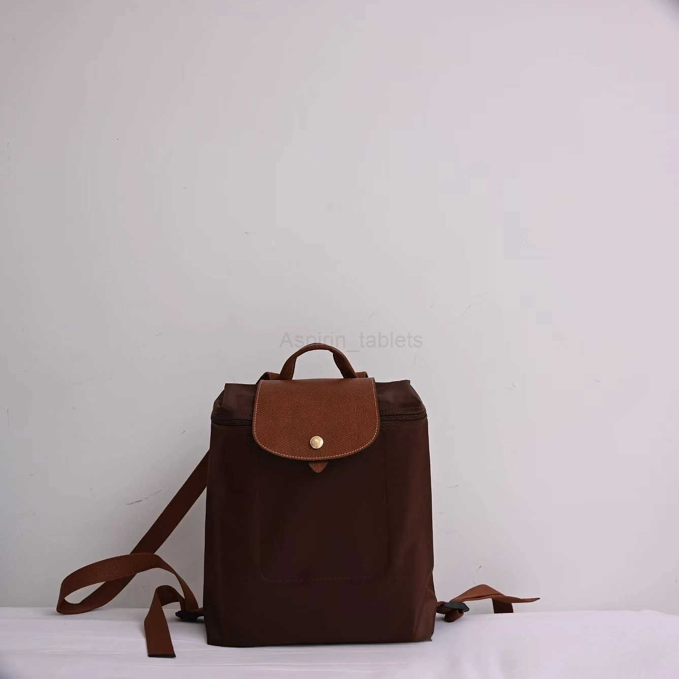 Femmes de luxe confortable mode tendance femmes sacs dos tudiant sacs dos dcontracts filles voyage quotidien sacs dos M251024