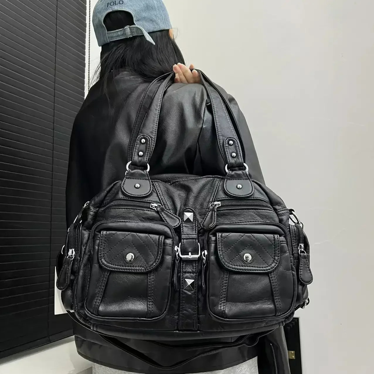 Ladies fashionable retro vintage girl motorcycle tote bag with large capacity Y2K washed vegan leather shoulder bag 251023
