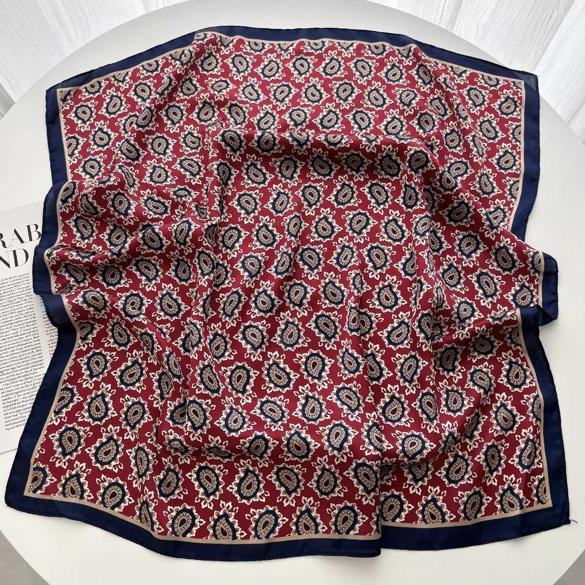 Elegant ral Print Square Scarf Wen Soft Satin Horse Haiand Neckerchief Off Hijab band Foard Bag Ribbons Gift Y251024