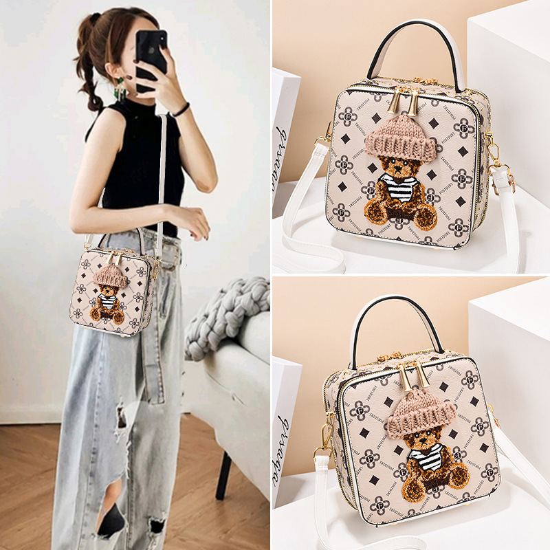 Luxury Brand Designer Bag Fashionable And Stylish Phone Bag 2025 New Cute Handheld Crossbody Mini Small Bag For Women Small Square Bag
