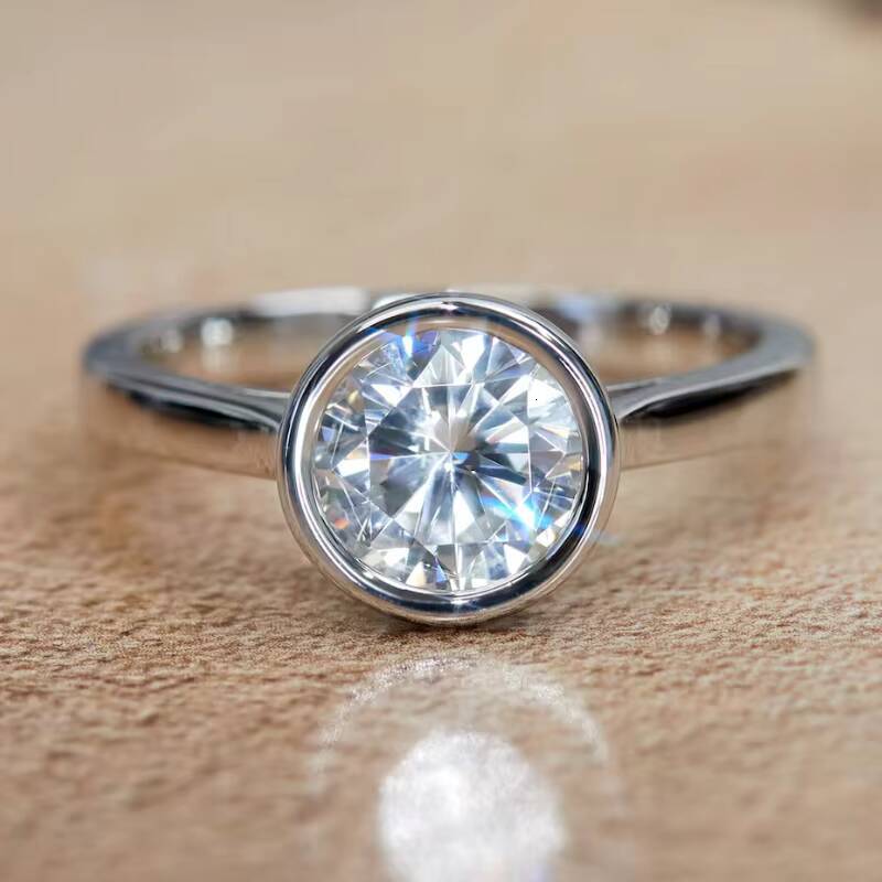High Quality Moissanite Diamond Ring10k White Gold Bezel Solitaire Ring GRA Certificate Moissanite Ring