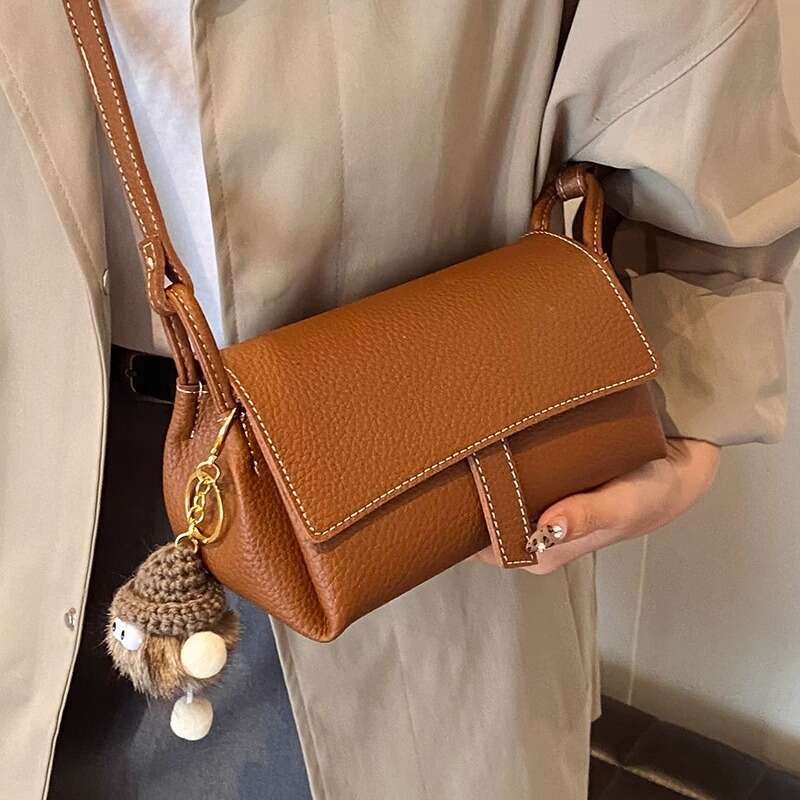 New Niche Simple Elegant Pillow for Women 2025 Small Versatile Shoulder Crossbody Bag Exquisite Fashion