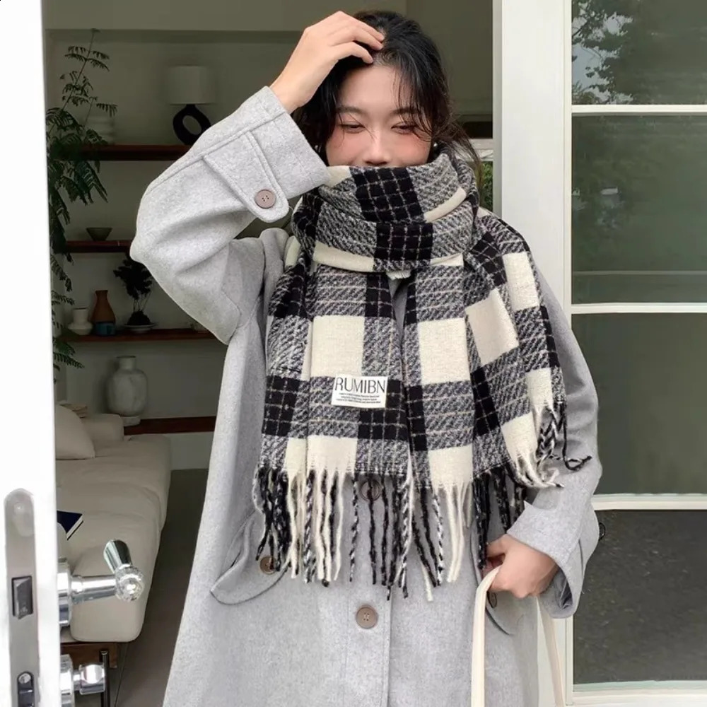 Korean Style Plaid Scarf Women Winter Thicken Warm Christmas Gift Versatile Neck Warmer Cold Weather Fashion 20065cm 251023